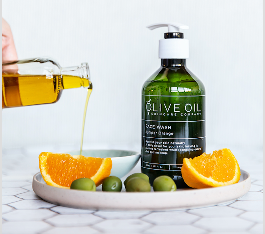 <p>The Olive Oil Skincare Company FACE WASH JUNIPER ORANGE 300ml</p><p>$24.99</p>
